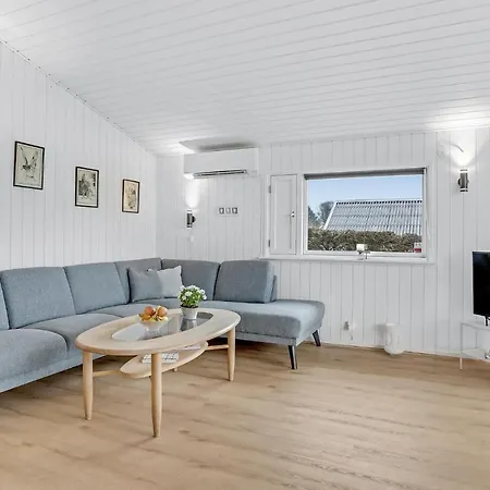In With Wifi Holiday home *